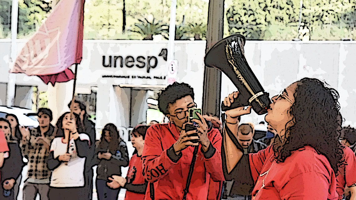 Plenária da Adunesp declara-se em reunião permanente, indica às assembleias de base a suspensão da greve e que se declarem em assembleias permanentes